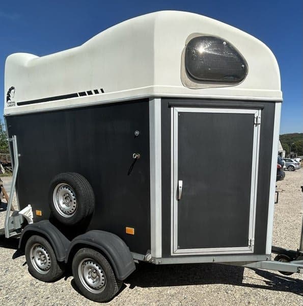 Cheval Liberté Remolque para caballos Cheval Liberté para 1,5 caballos – Plataforma de aluminio – Inspección TÜV vá