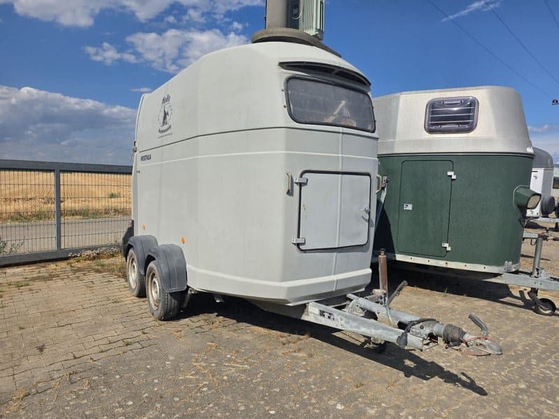 Westfalia Remolque para dos caballos de Westfalia, año 1994, suelo de madera
