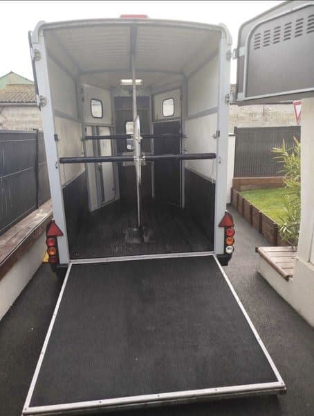 Ifor Williams Remolque Van Ifor Williams HB506